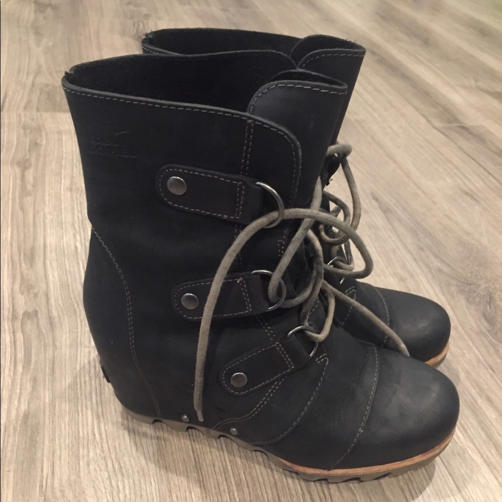 Sorel Joan of Arctic wedge boots
